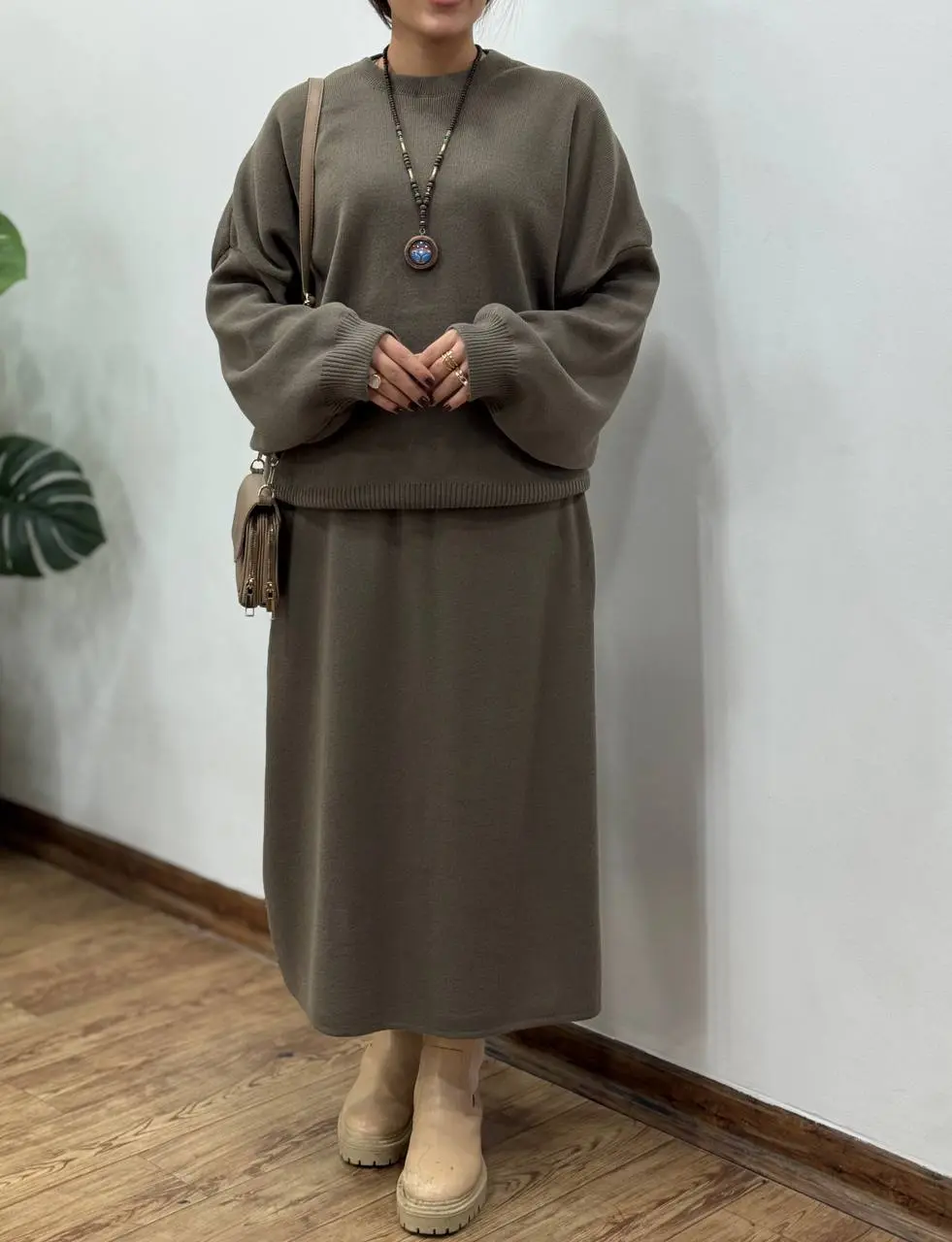 ست پلیور و دامن بافت آیسو آیرا 1